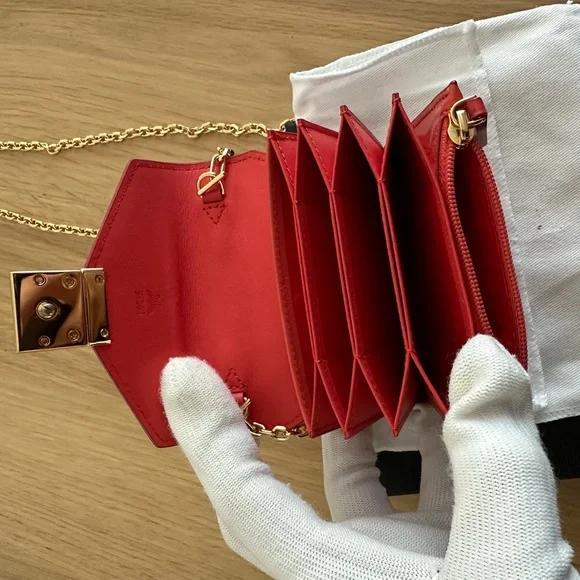 Mcm sling wallet (micro size) - Picture 9 of 12